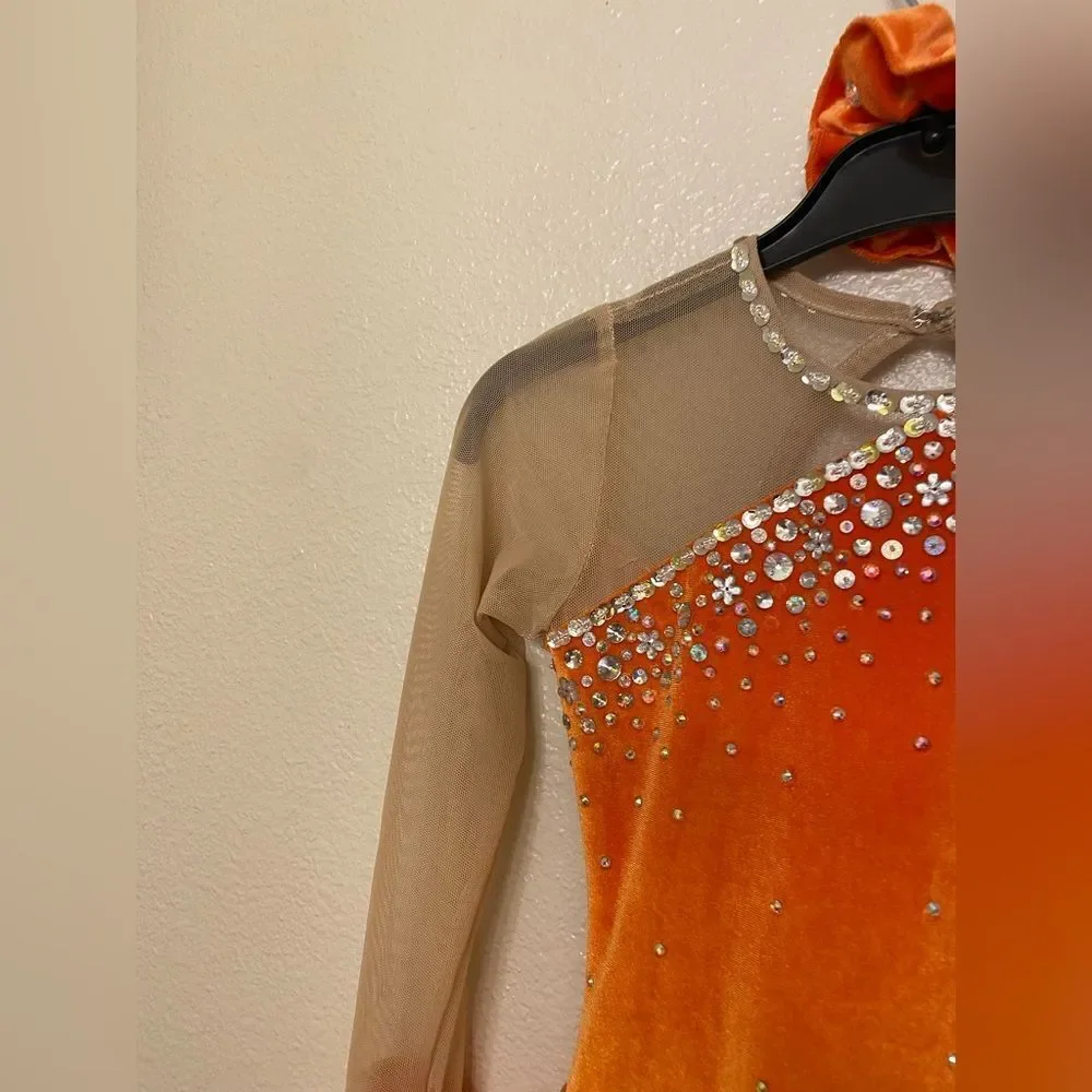 Glamour custom solo dance